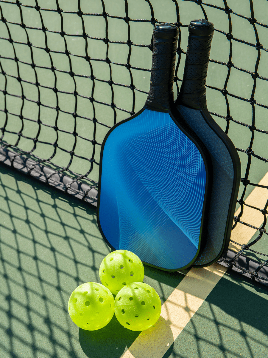 pickleball-ball-racquet-min